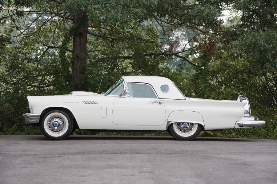  Ford Thunderbird E-Code Convertible 1957 года  (фото 18 из 18)